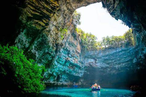 LẠNG SƠN  – QUẢNG BÌNH – VŨNG CHÙA ĐẢO YẾN – ĐỘNG PHONG NHA – BIỂN NHẬT LỆ – ĐỒI CÁT QUANG PHÚ – BÃI ĐÁ NHẢY – CỬA LÒ